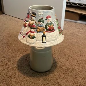Yankee candle top- holiday Snowmen